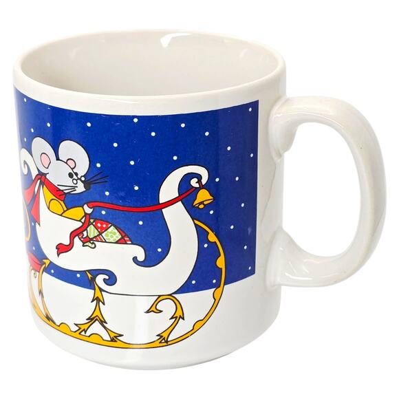 Vintage 1980's Grant Howard Christmas Mug Mouse Santa Sleigh Gifts Bell Snow - Picture 3 of 8